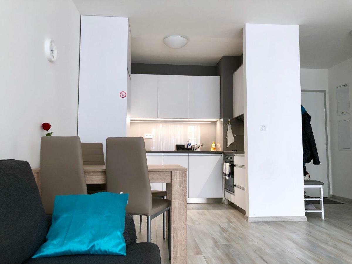 House Of Beer - Stein Apartment Bratislava Exterior photo